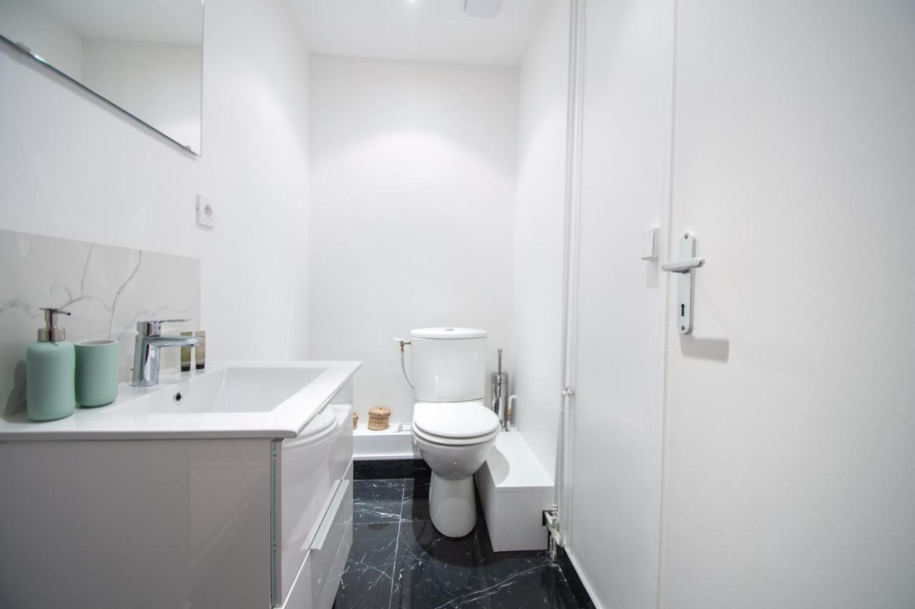 Luxury Flat- Eiffel Tower Aparthotel Paris Luaran gambar